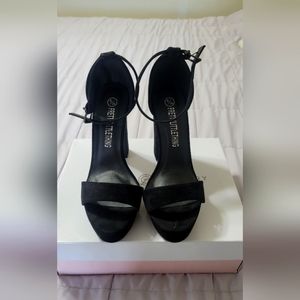 Pretty little thing - Black Heels size 8
